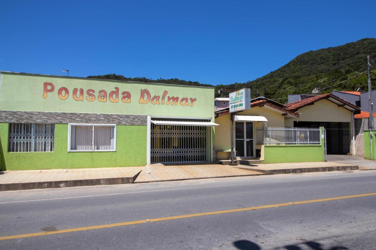 Pousada Dalmar ペーニャ エクステリア 写真